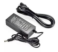 FUENTE DE ALIMENTACIÓN SWITCHING, 12V, 3 AMP